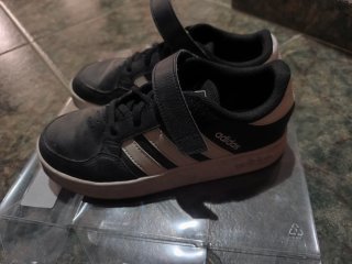 Zapatillas niño Adidas negras