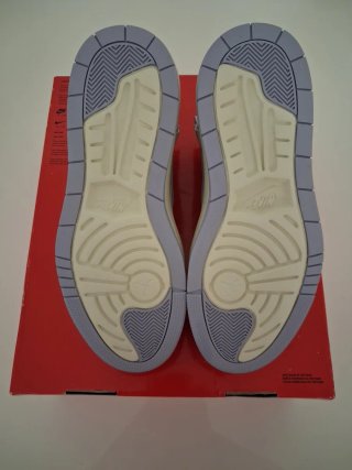 Nike Air Jordan 1 Elevate Titanium talla 42.5