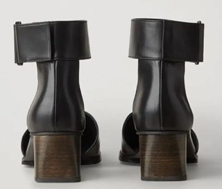 COS scarpe sabot con cinturino alla caviglia