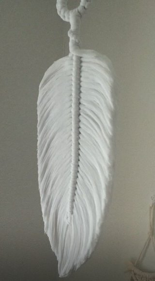 Pluma Macramé Hecha a Mano