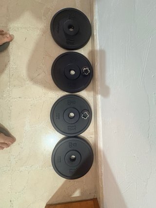 Gimnasio completo + pesas y barras casi nuevo