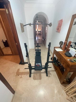 Gimnasio completo + pesas y barras casi nuevo