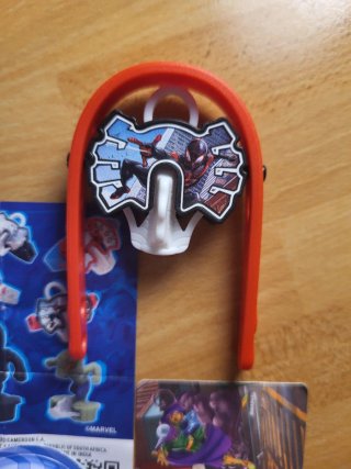 Kinder Joy Spiderman Sorprese