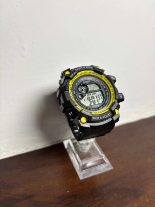 Reloj Deportivo Sport Watch Negro y Amarillo