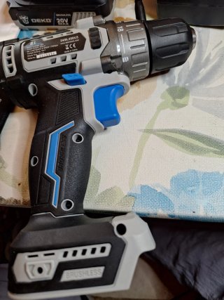 Taladro/atornillador Deko Brushless