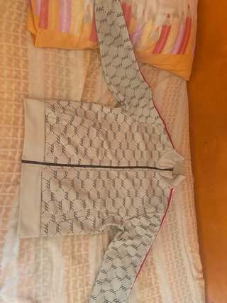 Tuta 777 beige con logo all over