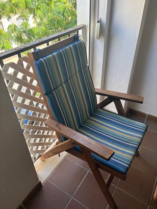 2 Sillas mader Reclinables Exterior y mesa a juego