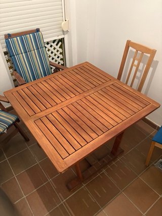 2 Sillas mader Reclinables Exterior y mesa a juego