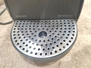 Cafetera Nespresso Krups Essenza Manual (Negra)
