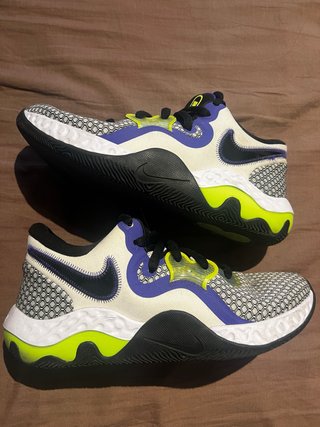Zapatillas Nike Verdes, Moradas y Blancas