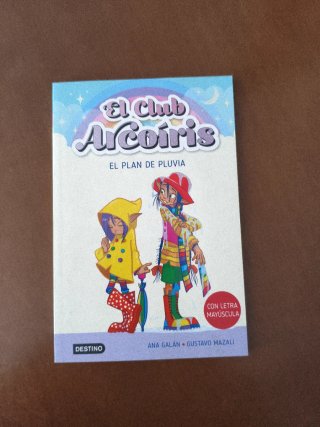 Lote de libros "El Club del Arcoiris"