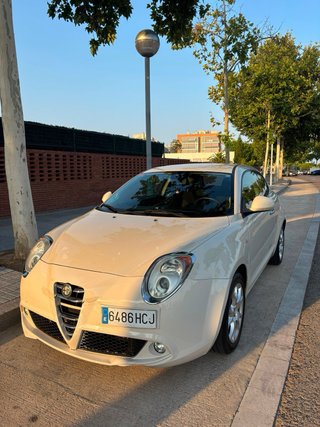 Alfa Romeo MiTO 2011