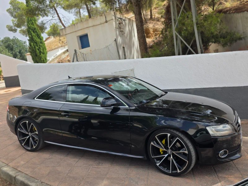 Audi A5 2008 - foto 1