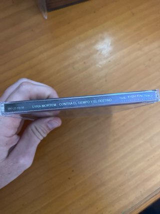CD Lyra Mortem Contra el Tiempo y el Destino