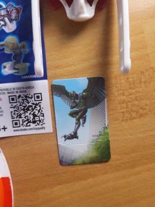 Kinder Joy Spiderman Sorpresa