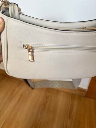 Bolso blanco con 2 bandoleras