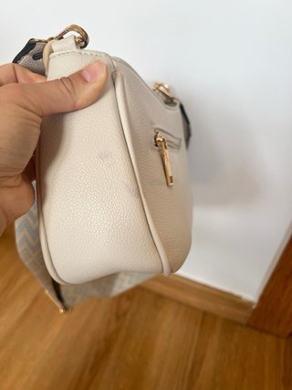 Bolso blanco con 2 bandoleras