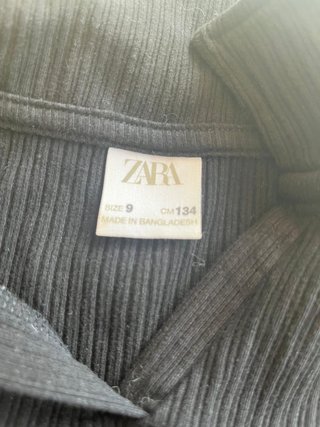 Top Zara Negro Manga Corta Cuello Polo