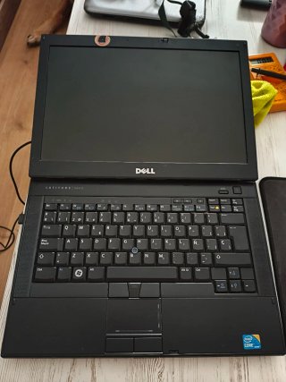 Dell Latitude E6410 Portátil