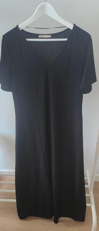 Vestido negro Pull&Bear