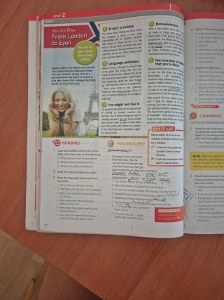 Citizen Z B2 Student's Book with Augmented Reality