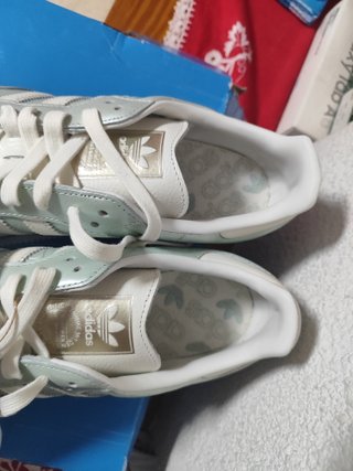 Zapatillas Adidas Samba Turquesa y Blanco