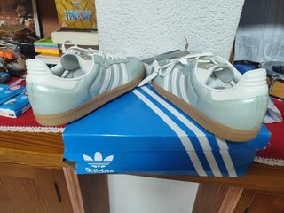 Zapatillas Adidas Samba Turquesa y Blanco