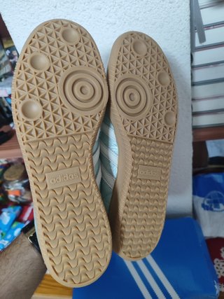 Zapatillas Adidas Samba Turquesa y Blanco