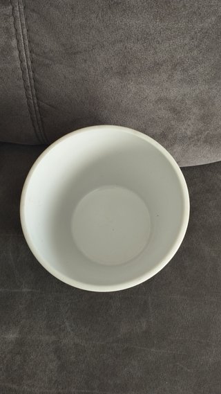 Maceta cerámica blanca y negra 14cm