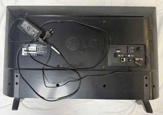 LG Smart TV 32 webOS + Mando
