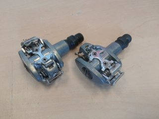 PEDALES AUTOMÁTICOS MTB