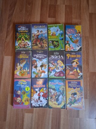Lote Películas VHS Animadas (Español)