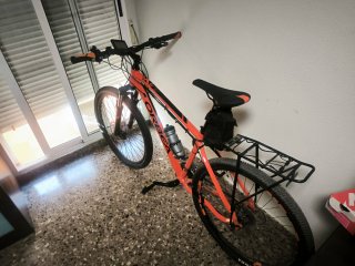 Bicicleta Eléctrica Orbea Naranja. Gran autonomía.
