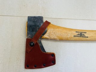 Hacha Gränsfors Bruk Small Forest Axe