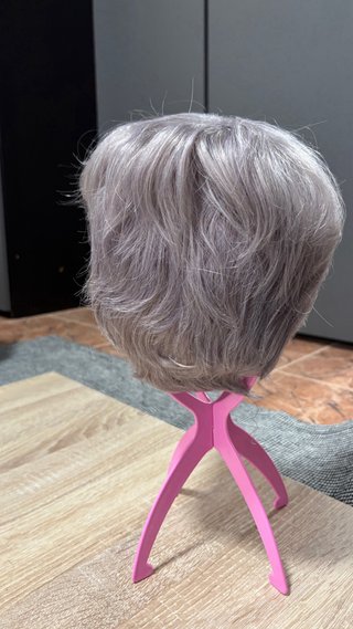 Peluca corta pelo humano gris