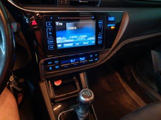 Toyota Auris 2016