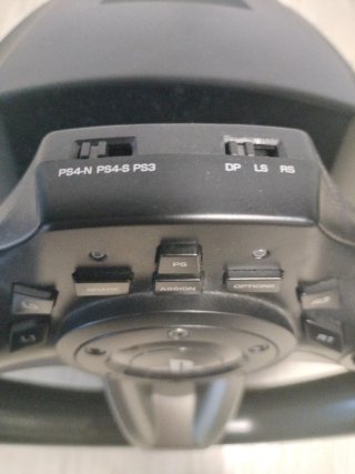 Volante HORI Racing Wheel Apex PS4/PC + Pedales