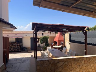 Alquiler  jardín Piscina, Barbacoa y cine Premium.