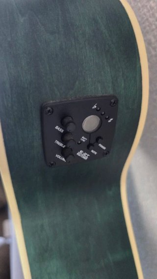 Guitarra Electroacústica Verde