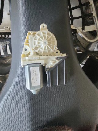 Motores Elevalunas Ibiza 6L Siemens