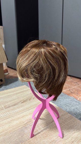 Peluca corta pelo humano castaño