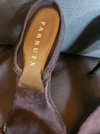 Sandalias de fiesta Farrutx marrones y doradas