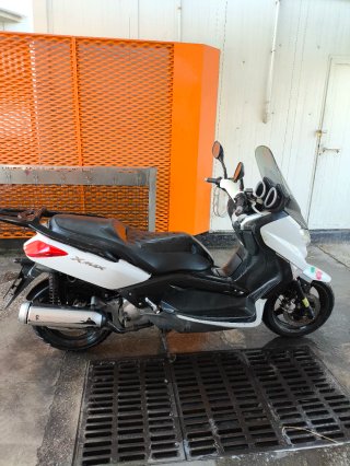 Yamaha Xmax 125 Maxi Scooter