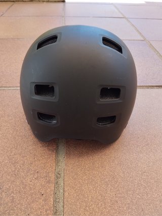 Casco Decathlon BMX Scooter Skate Negro