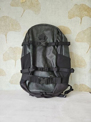 Zaino Herschel All Season 29L trekking. Nuovo.