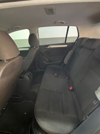 Volkswagen Golf VI