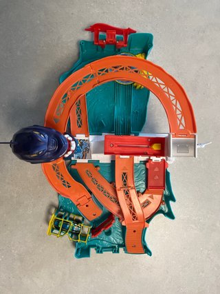 Hot Wheels Tiburón Maletín plegable