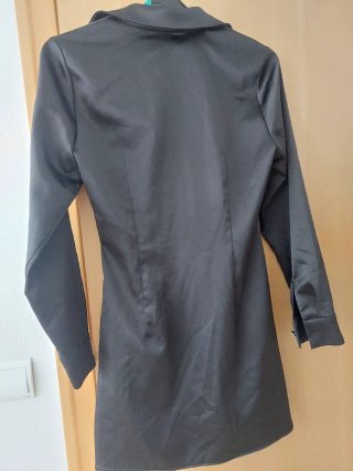 Vestido Zara negro drapeado
