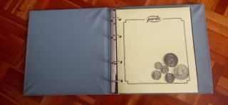 Álbumes para monedas Pardo