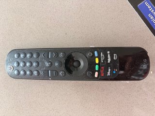 Smart TV LG 50UQ81006LB para piezas (Pantalla rota